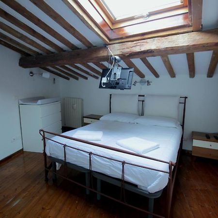Kia Orana Guesthouse Livorno Bagian luar foto